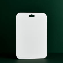 Essential Plastic Cutting Board 