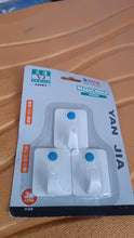 3-Piece Self-Adhesive Wall Hooks Set