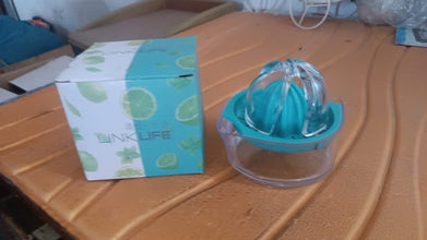 Manual Drink Orange Lemon Citrus Lime Fruit Juice Juicer Squeezer, BPA Free, Press & Pourer With Lid Plastic Manual (1 Pc)